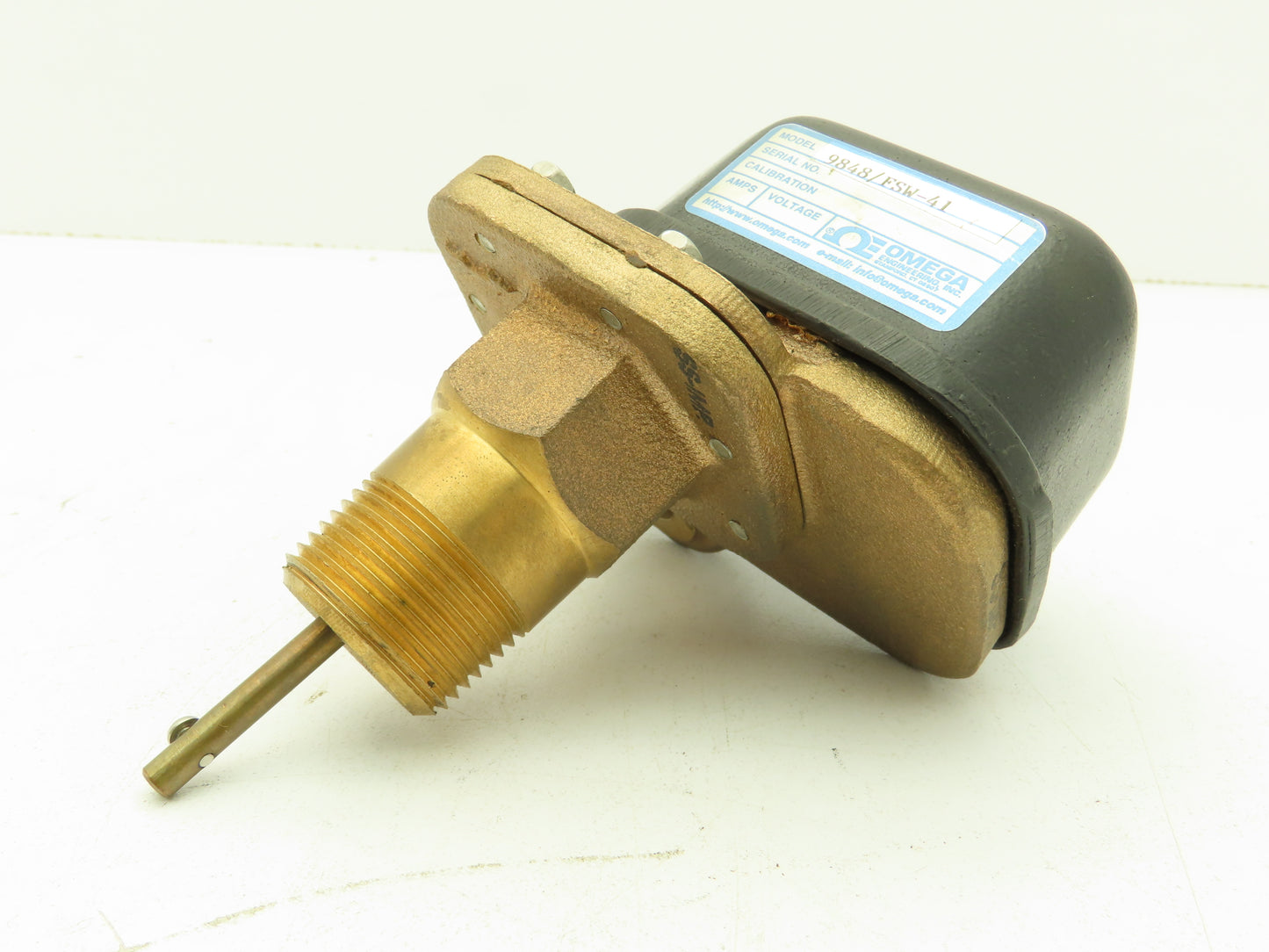 Omega 9848/FSW-41 Fluid Flow Switch 1" NPT Brass 15A SPDT125/250VAC