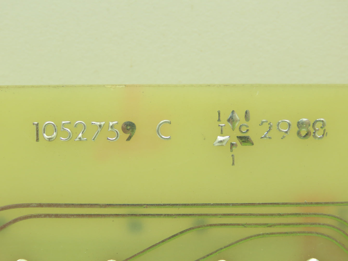 Fincor 105275801-B Rev B Snubber Trigger Board Motor Control Panel