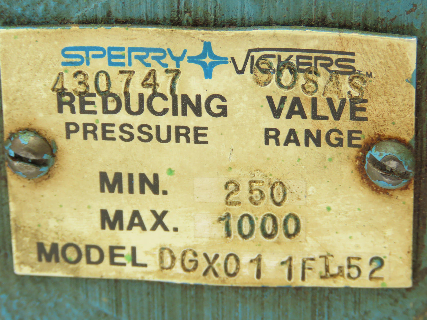 Sperry Vickers DGX-01-1FL-52 Hydraulic Pressure Reducing Stack Valve 250-1000PSI