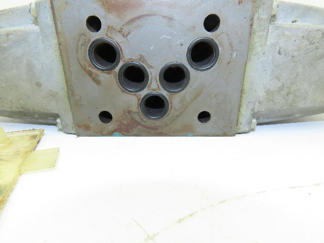 Vickers DG4S4L-012N-51 Hydraulic Directional Control Solenoid Valve D05 120V