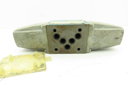 Vickers DG4S4L-012N-51 Hydraulic Directional Control Solenoid Valve D05 120V