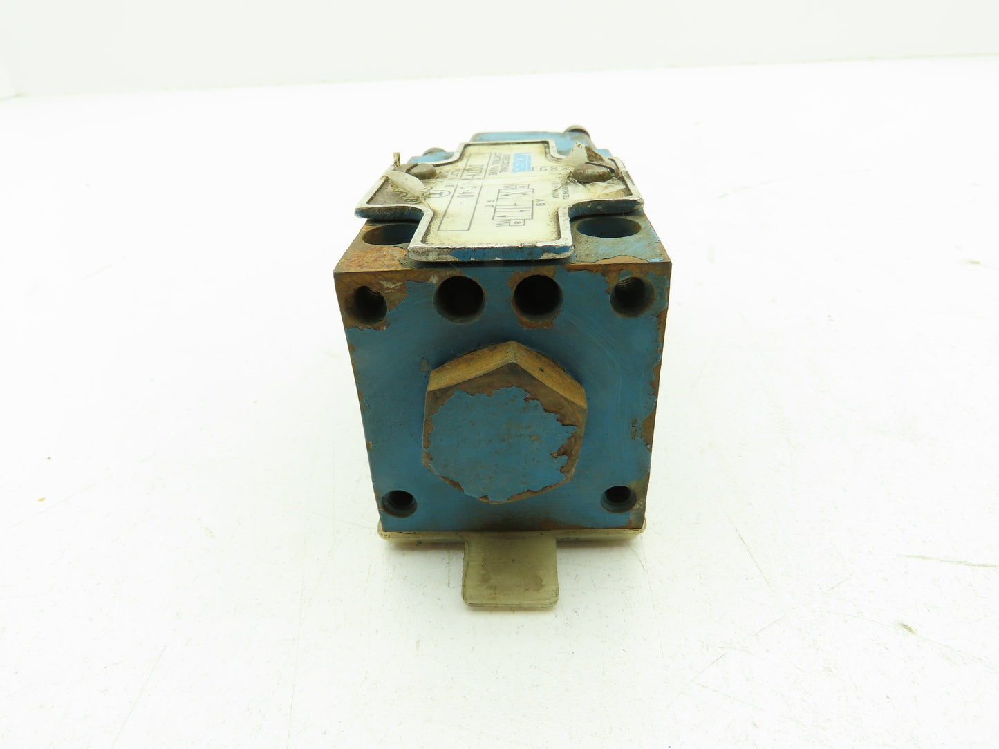 Vickers DG17V-3-0C-40 Hydraulic Manual Directional Control Valve Lever Operated