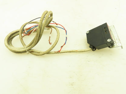 Balluff Datasensor BOS S6-1-A6 Photoelectric Sensor, Universal, S6 Series