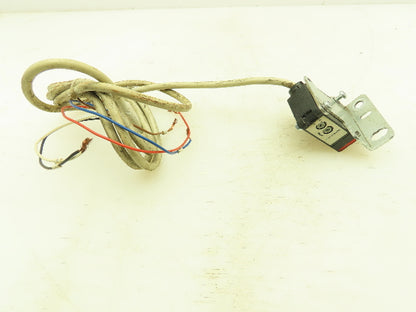 Balluff Datasensor BOS S6-1-A6 Photoelectric Sensor, Universal, S6 Series
