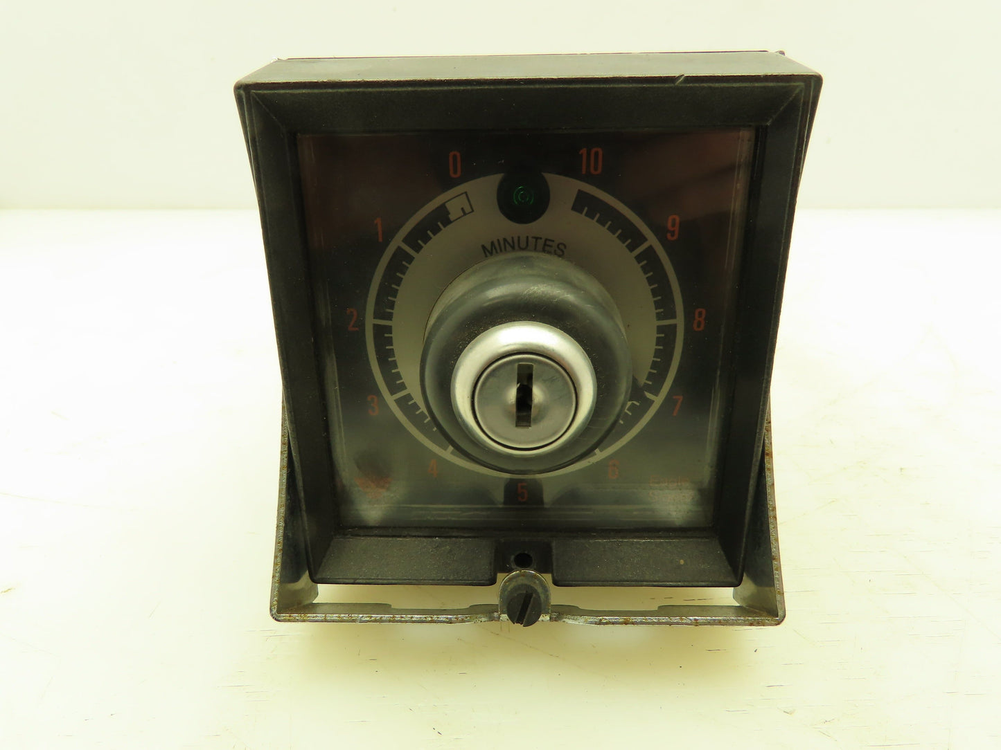Eagle Signal HP54A607 Cycl-Flex Reset Timer 0-10 Minutes 120/240V