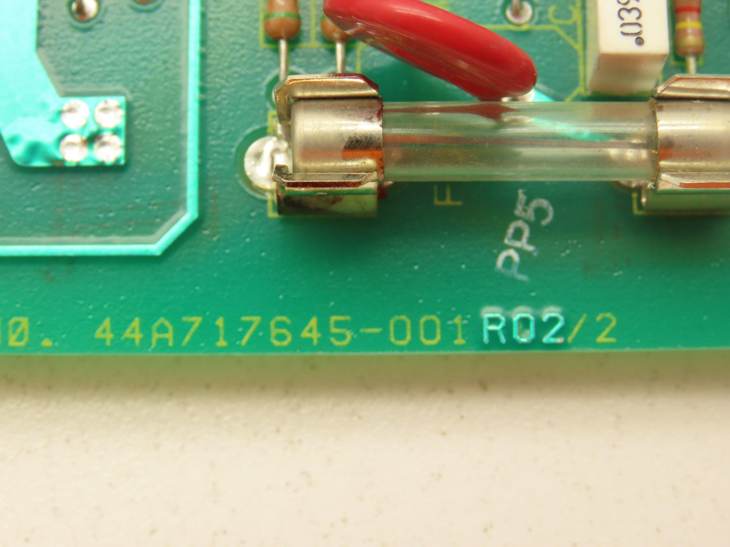 General Electric IC600YB904B GE Fanuc Output Module 115VAC Control Circuit Board