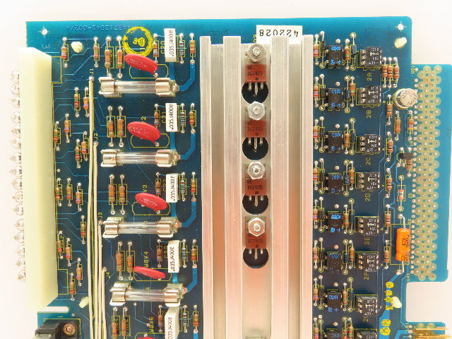 General Electric IC600YB904A GE Fanuc Output Module 115VAC Control Circuit Board