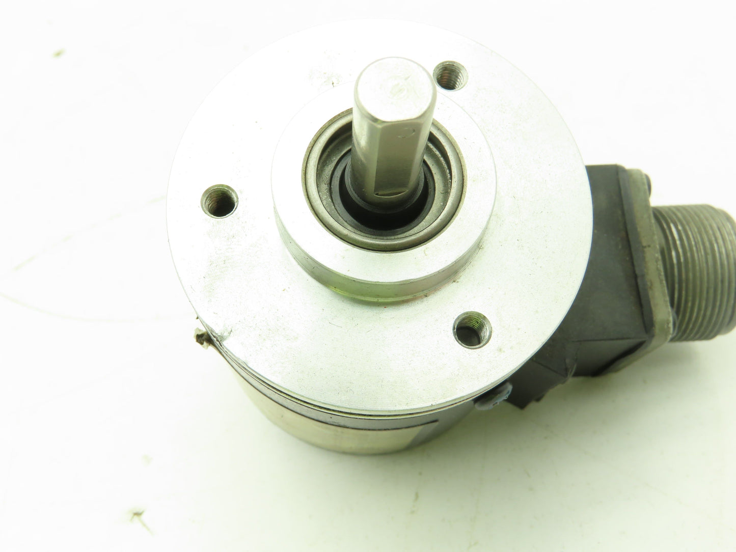 DRC Dynamics Research 25-S111-B16-2000T000 Rotary Encoder 3/8" Shaft 10-Pin