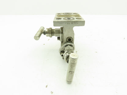 Swagelok SS-M3PDFS8-FL Stainless 316SS Manifold Control Valve 1/2"NPT 6000 PSI