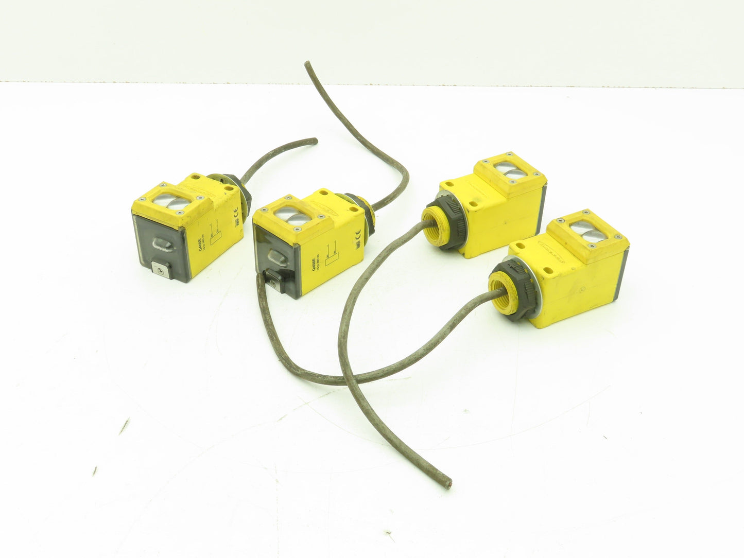 Banner Q456E Photoelectric Sensor Emitter 60M 10-30VDC  Lot of 4