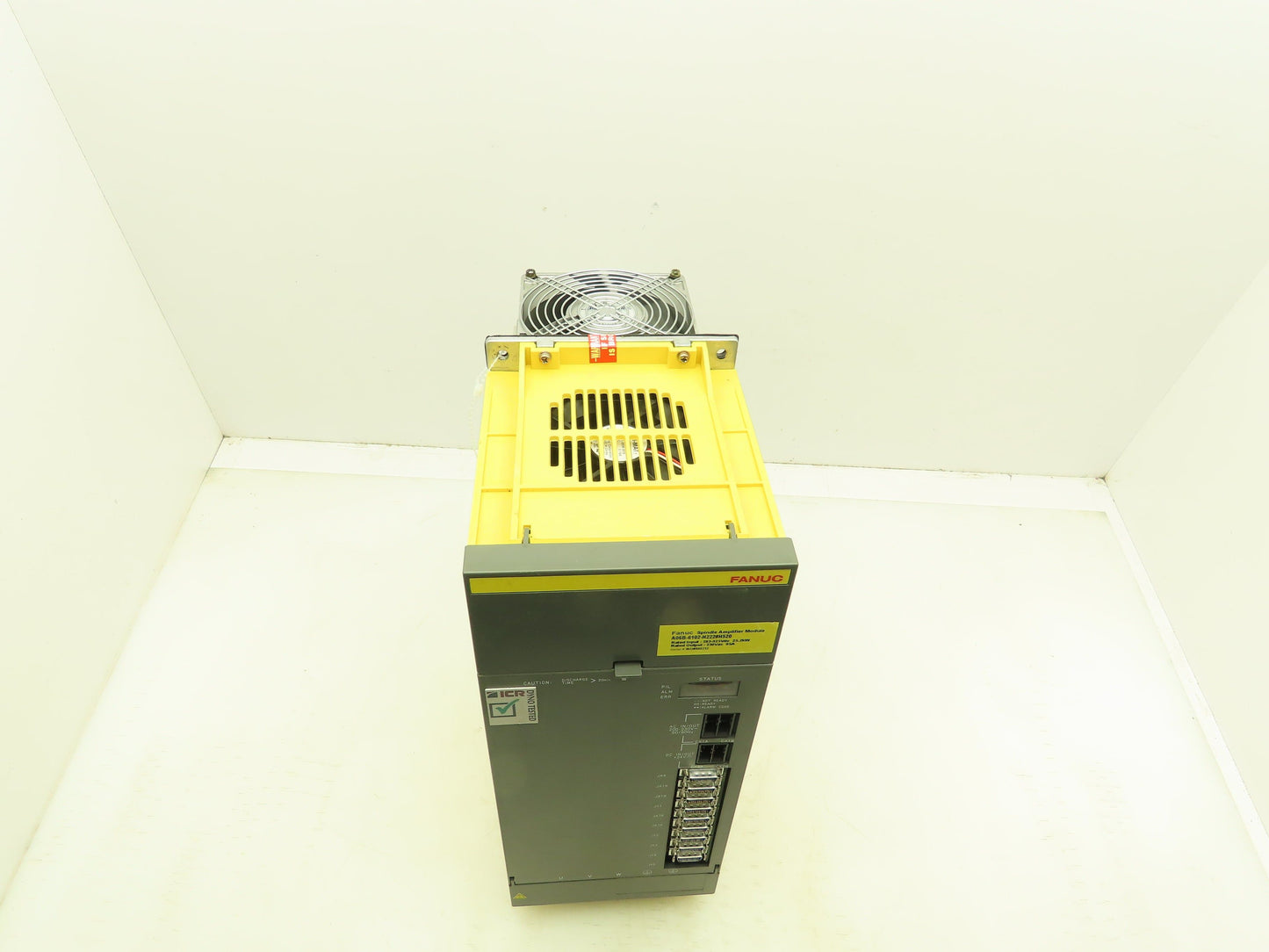 Fanuc A06B-6102-H222 #H520 Servo Amplifier Module 283-325V 25.2 kw Spindle