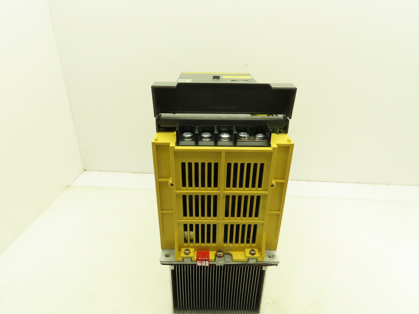 Fanuc A06B-6102-H222 #H520 Servo Amplifier Module 283-325V 25.2 kw Spindle