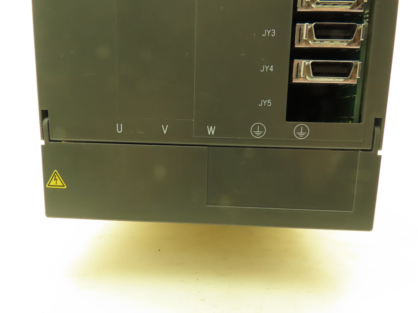 Fanuc A06B-6102-H222 #H520 Servo Amplifier Module 283-325V 25.2 kw Spindle