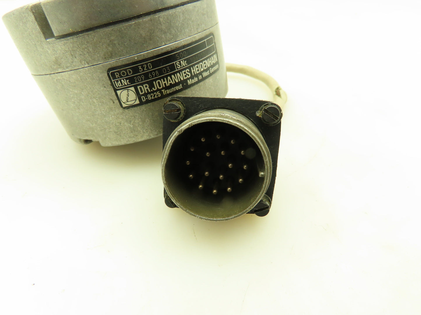 Dr.Johannes Heidenhain ROD 320 500 E10 Id.Nr. 209 698 03 Rotary Encoder
