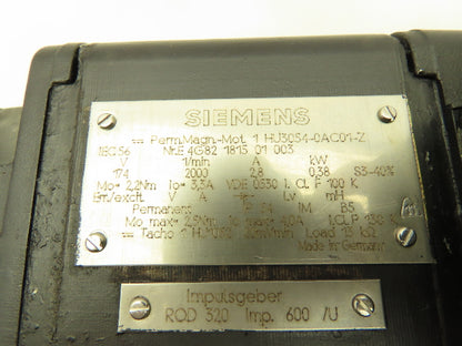 Siemens 1HU3054-0AC01-Z Servo Motor 0.38kW 2.8A 2000rpm 174V No Encoder