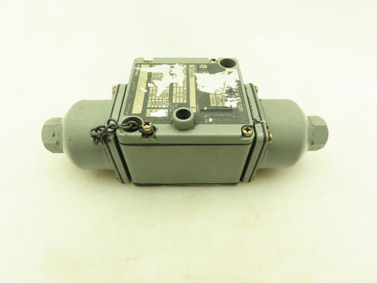 Allen Bradley 836T-D450J Pressure Control Switch 1-9 PSI 5A SPDT Ser A