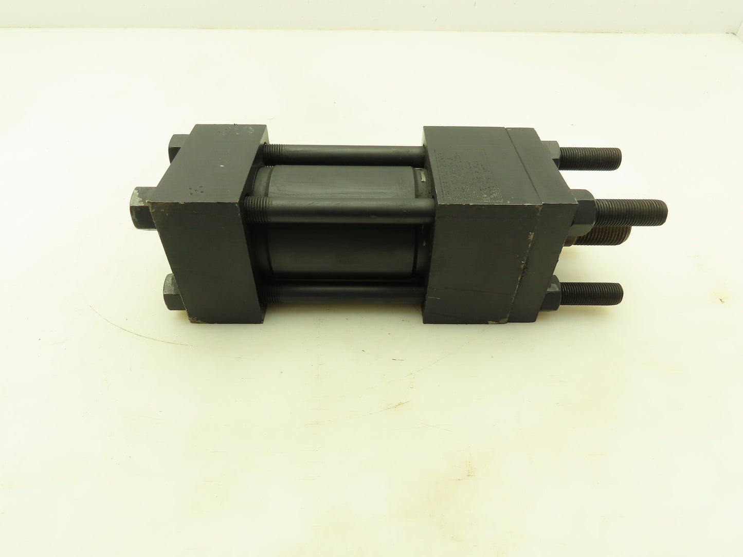 Parker 02.00CTB2HT18AC2.00 Hydraulic Tie Rod Cylinder 2" x 2" 3000 PSI 2H Series