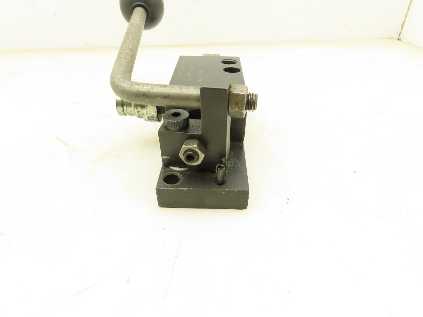 Hytec 100223 Single-Acting  Hydraulic Manual Pallet Valve 5000 PSI