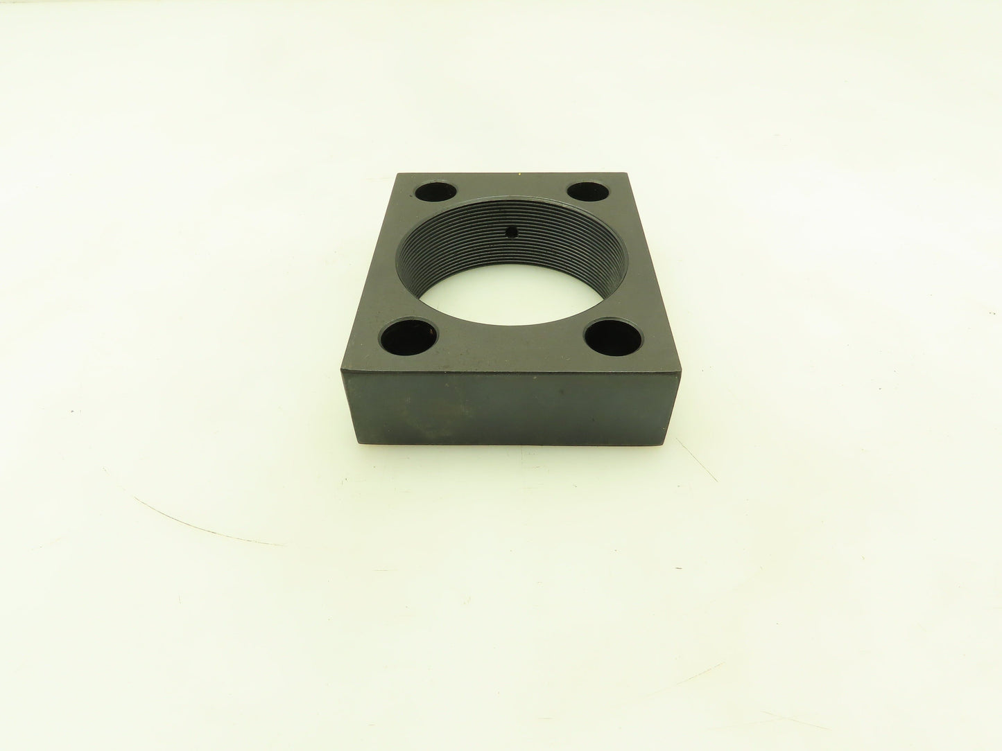 Enerpac AW-90 Cylinder Mounting Flange Rectangular Threaded Block 3-1/8-16