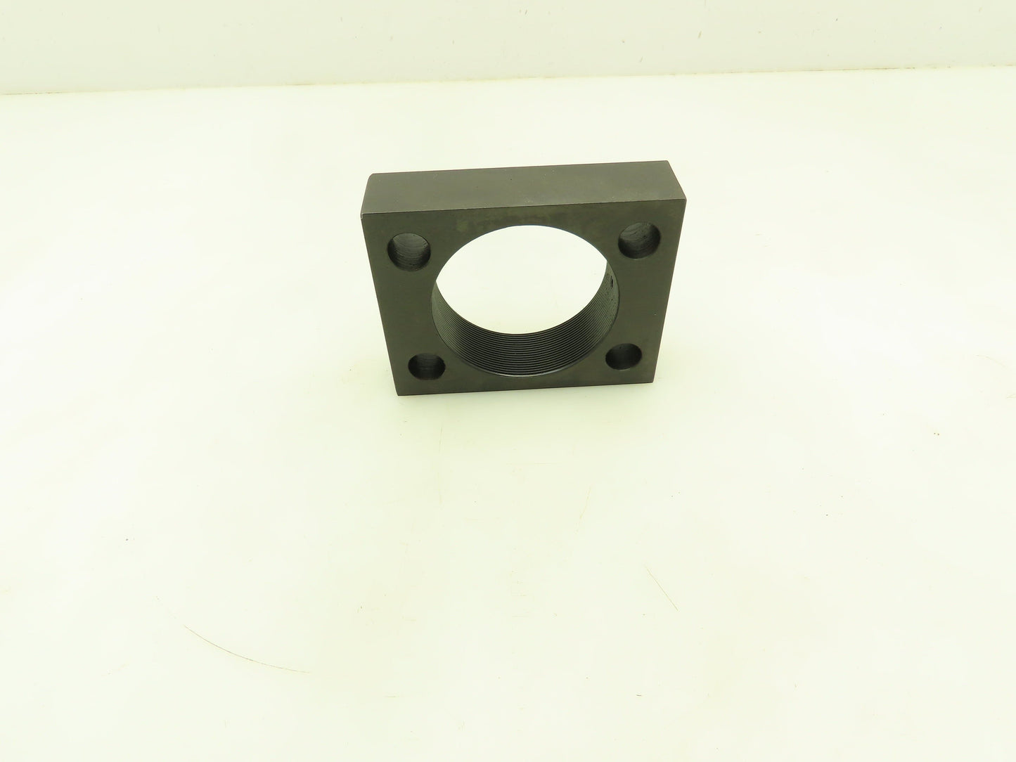 Enerpac AW-90 Cylinder Mounting Flange Rectangular Threaded Block 3-1/8-16