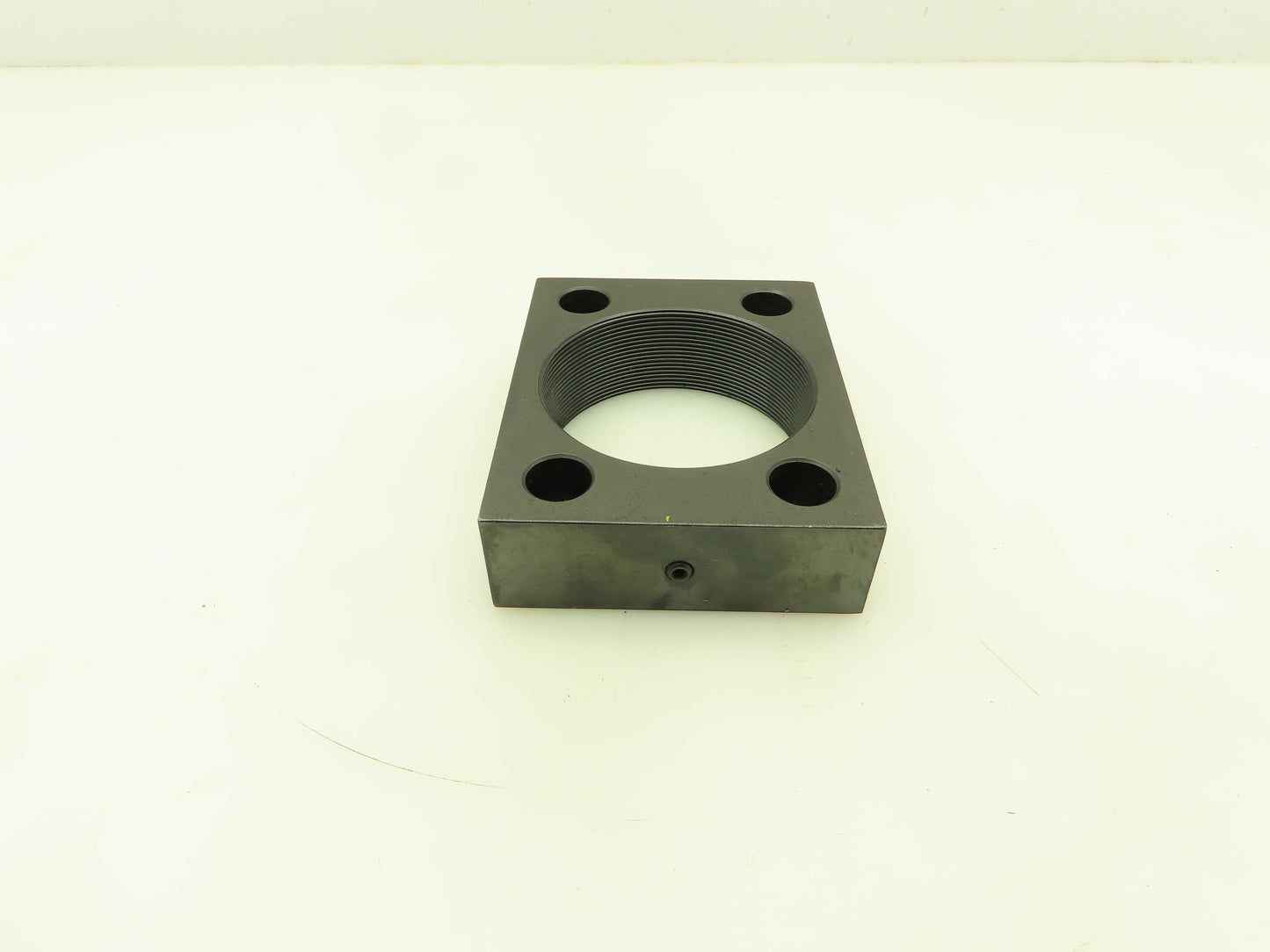Enerpac AW-90 Cylinder Mounting Flange Rectangular Threaded Block 3-1/8-16
