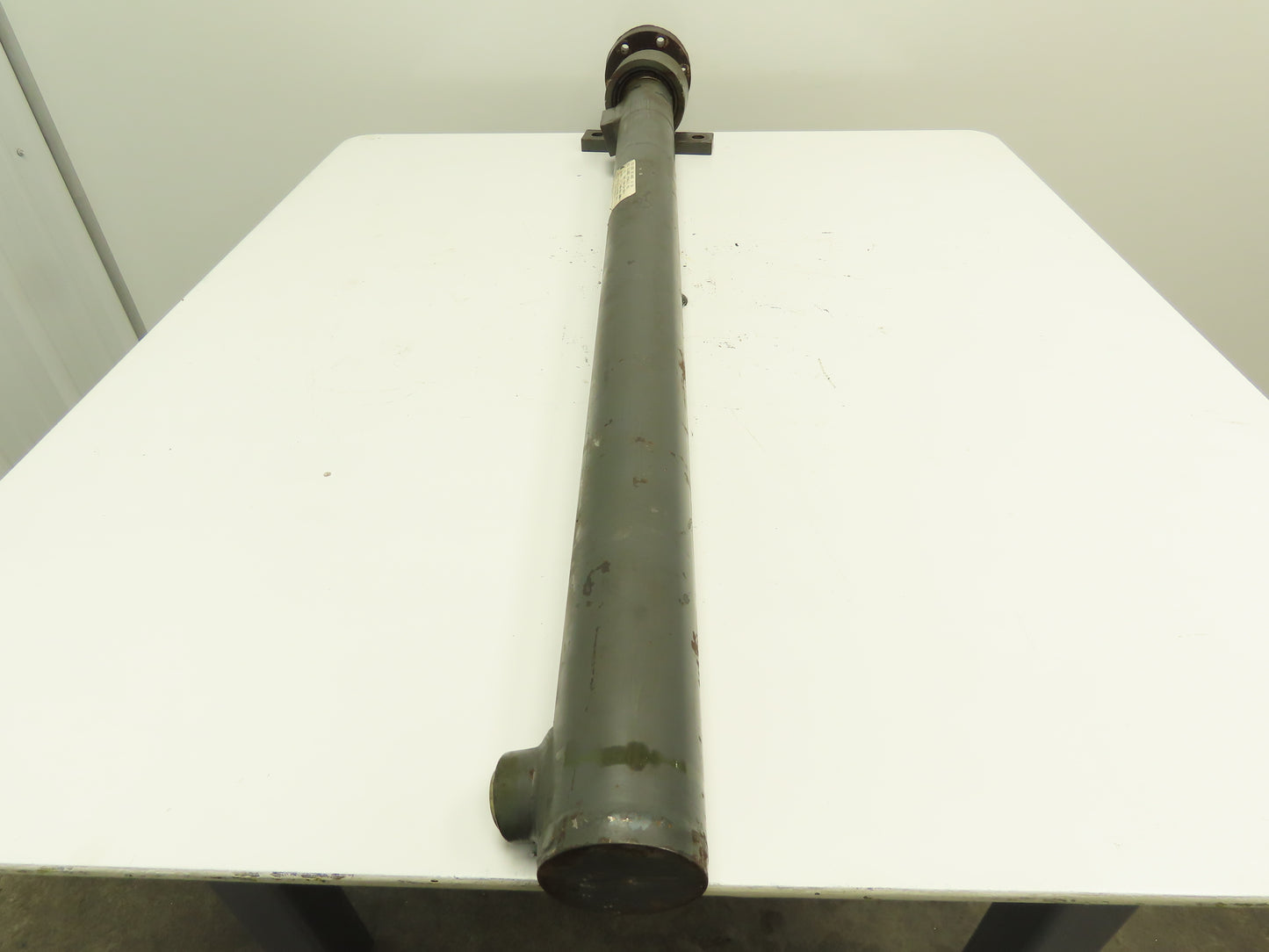 Hydraulic Cylinder Double Acting 2.5" Bore 35" Stroke Pillow Block Flange Mount