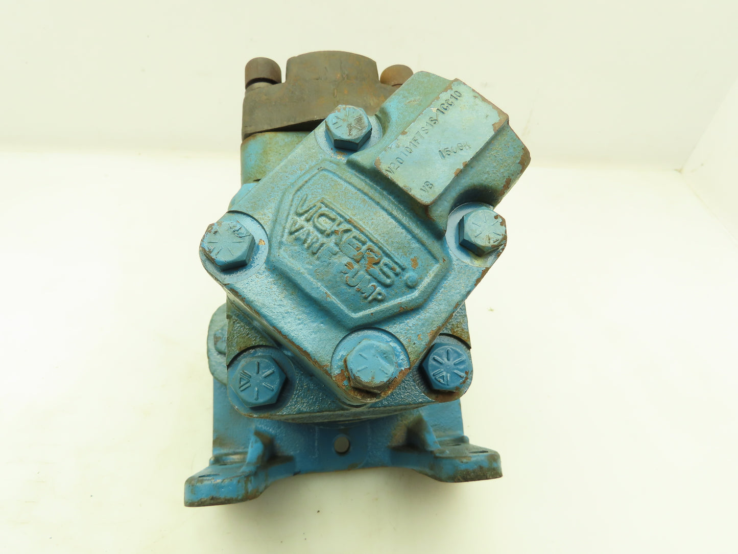 Vickers V20101F7S1S-1CC10 Eaton Hydraulic Vane Pump V2010 7 GPM 1 GPM Straight