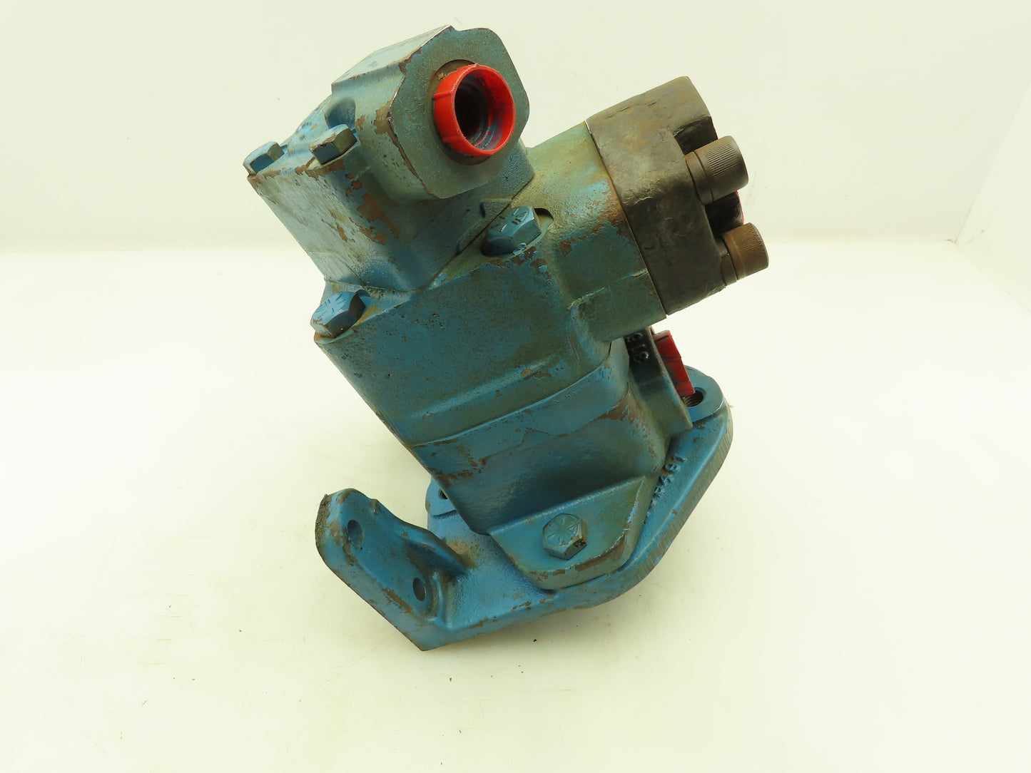 Vickers V20101F7S1S-1CC10 Eaton Hydraulic Vane Pump V2010 7 GPM 1 GPM Straight