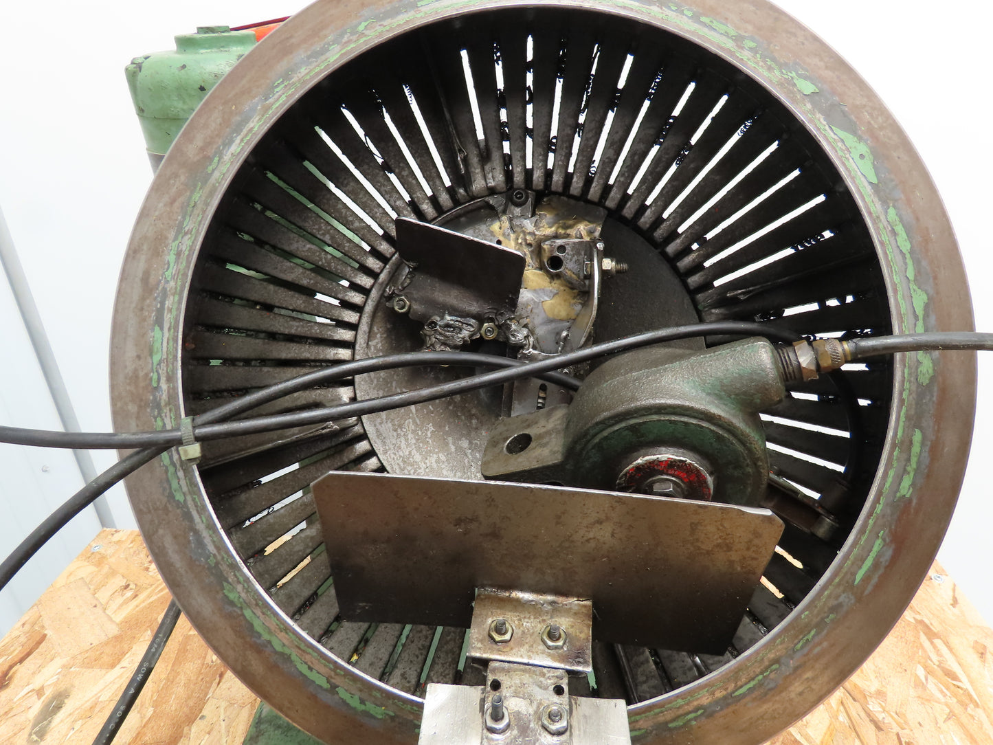 Detroit Power Screwdriver Model H Auto Feed Rivet Hopper