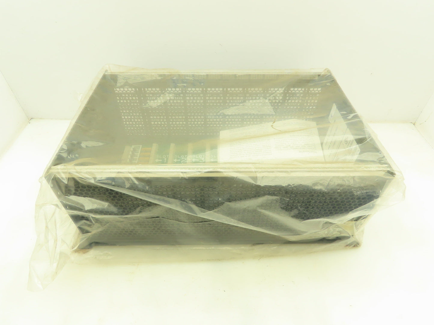 GE Fanuc IC697CHS7906 9 Slot Rack, Rear Mount