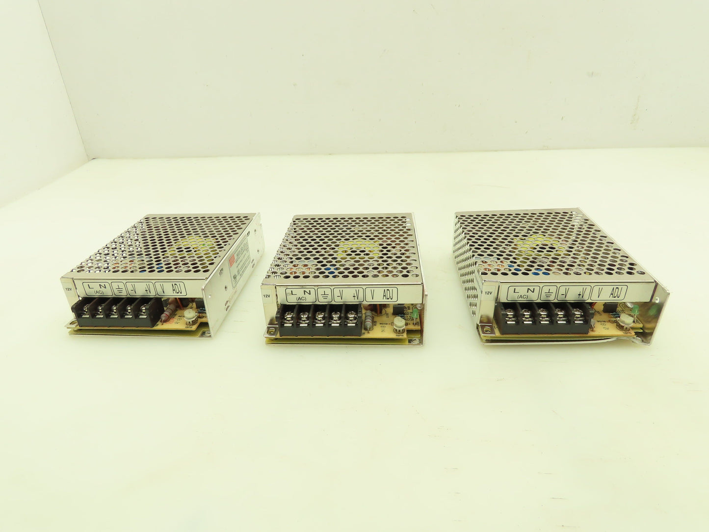 Mean Well NES-50-12 Switching Power Supply 12V DC 4.2A 50W 120VAC Input Lot of 3