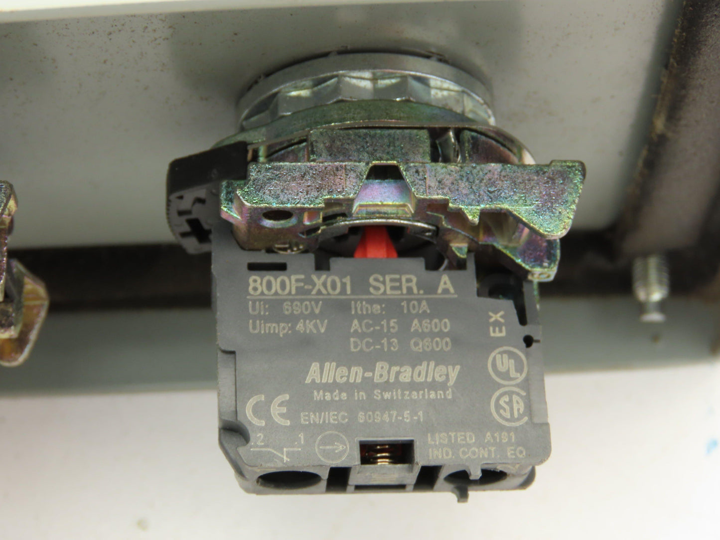 Cooper B-Line 2 Pushbutton Enclosure Control Station On/Off 800F Switch 3x3x6"