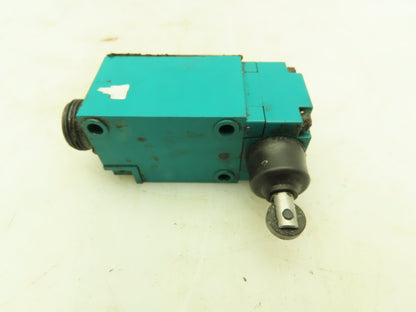 Allen Bradley 802M-AMZJ9LF Limit Switch Ser A Operating Head Ser B Roller Type 4