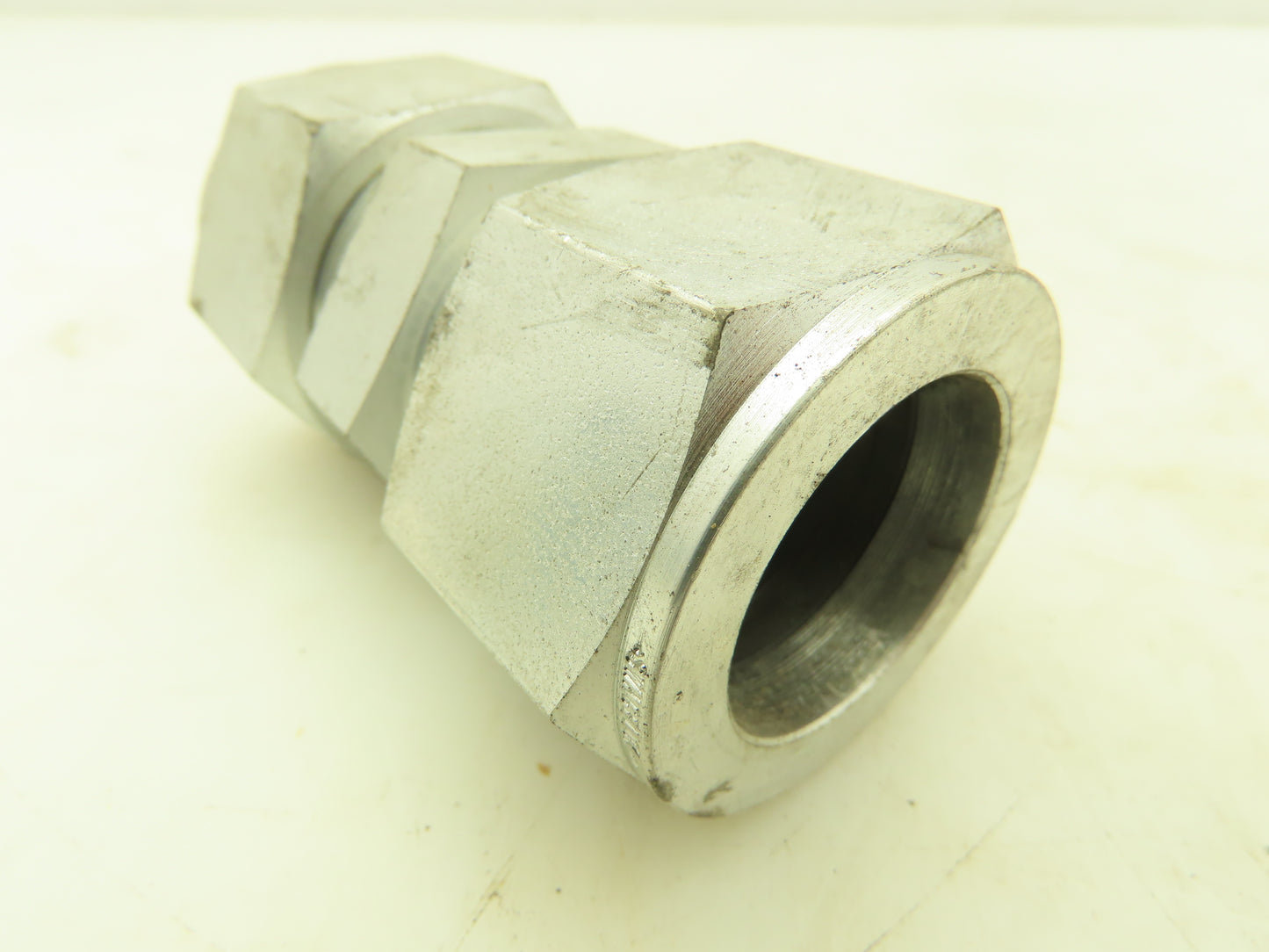 Swagelok S-2000-6 Steel Tube Fitting Union 1-1/4" x 1-1/4"  LOT OF 4