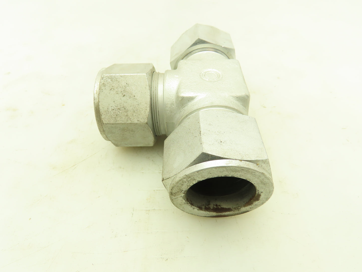 Crawford Swagelok S-2000-3 Union Tee Compression Fitting 1-1/4" Tube