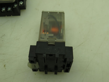 Allen Bradley 700-HA33A1 Series B Relay 10A 120VAC w/ Base  700-HN126  Lot of 11
