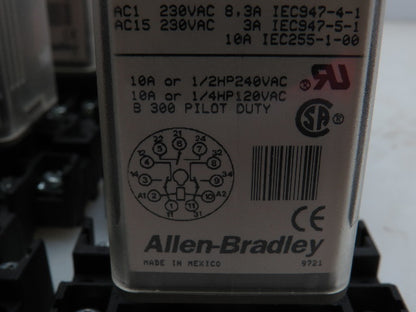 Allen Bradley 700-HA33A1 Series B Relay 10A 120VAC w/ Base  700-HN126  Lot of 11