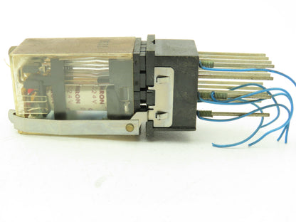 Omron G2A-432A-N1 Socket Relay 14-Pin 24VDC w/ Base PY140N  Lot of 10