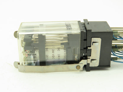 Omron G2A-432A-N1 Socket Relay 14-Pin 24VDC w/ Base PY140N  Lot of 4