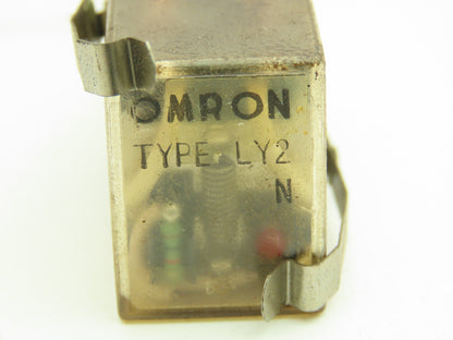 Omron LY2N Socket Relay 8-Pin 24VDC w/ Base PT08  Lot of 22