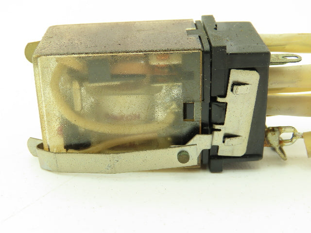 Omron LY2N Socket Relay 8-Pin 24VDC w/ Base PT08  Lot of 22