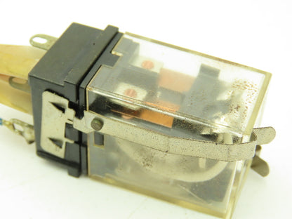 Omron LY2N Socket Relay 8-Pin 24VDC w/ Base PT08  Lot of 22