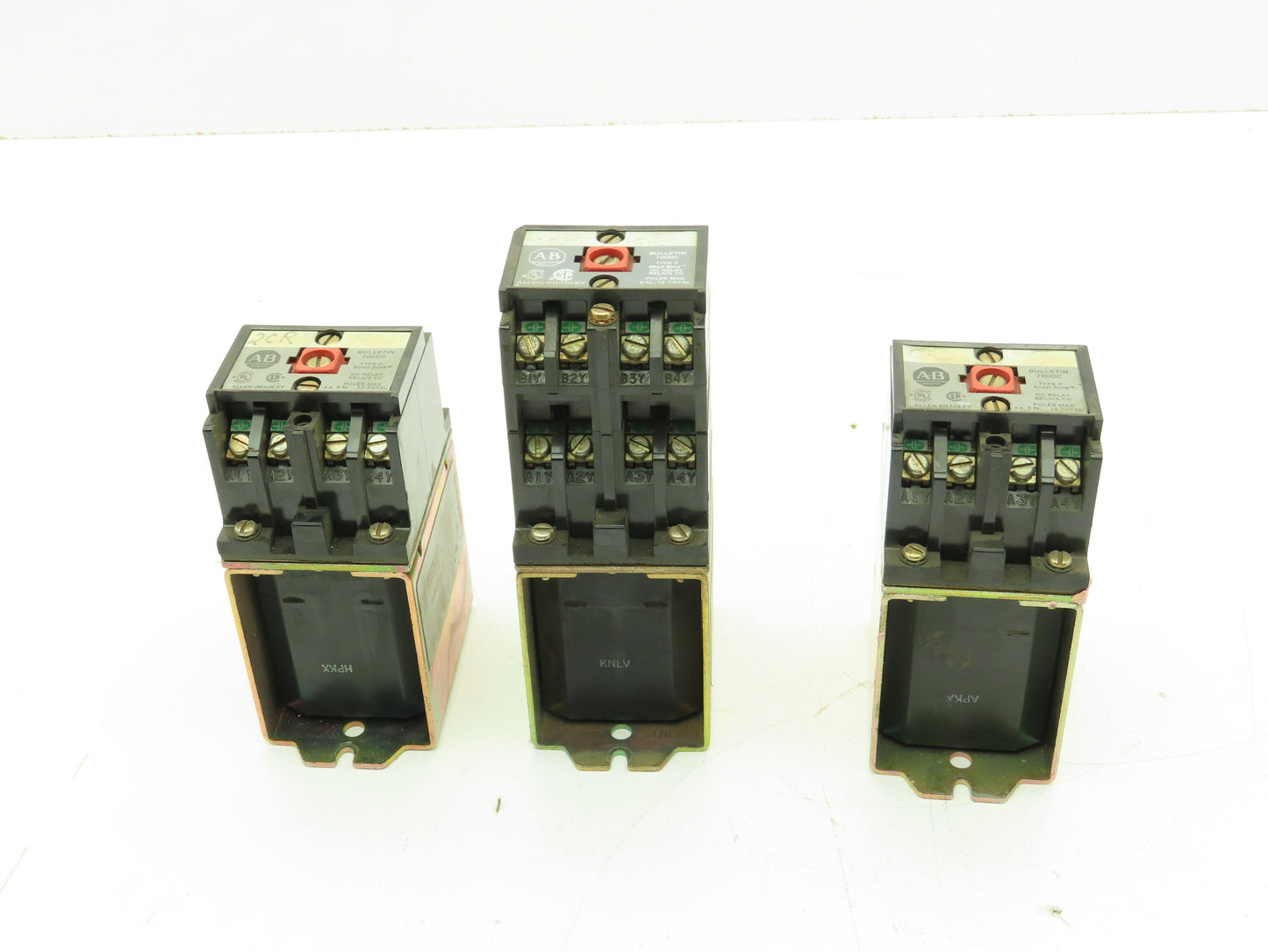 Allen Bradley 700DC-P800Z24 Series A 24DC Relay Type P Direct Drive Lot of 3