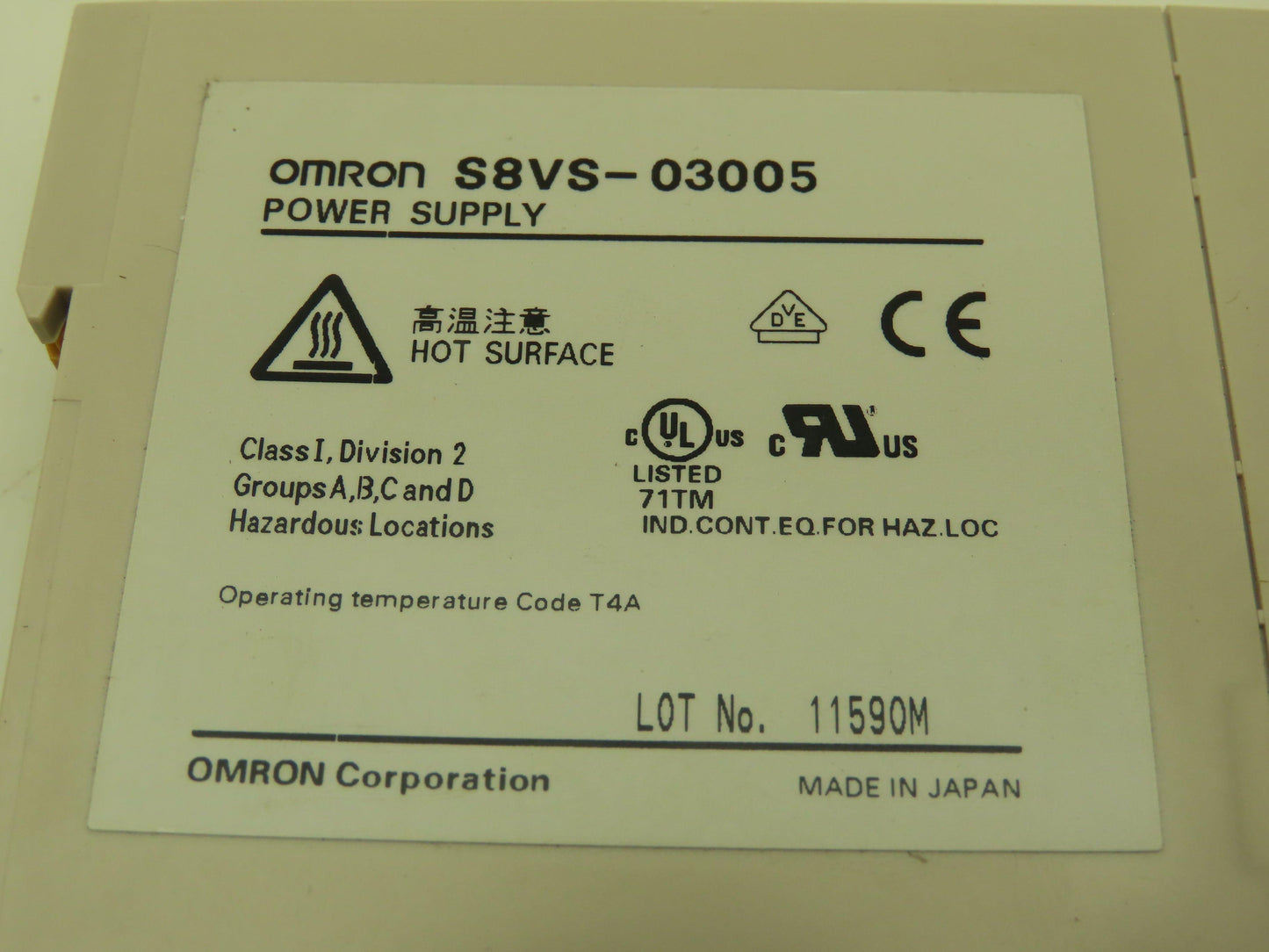 Omron S8VS-03005 Power Supply 5V Output 100-240V Input