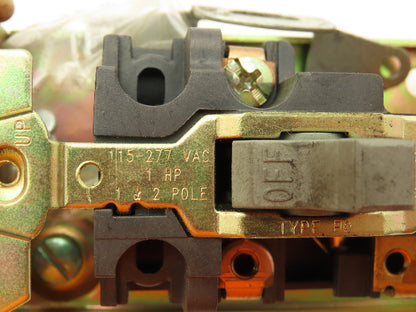 Square D 2510FG5 FHP Manual Starter Switch 2P 115/277VAC NEMA 1  Lot of 4