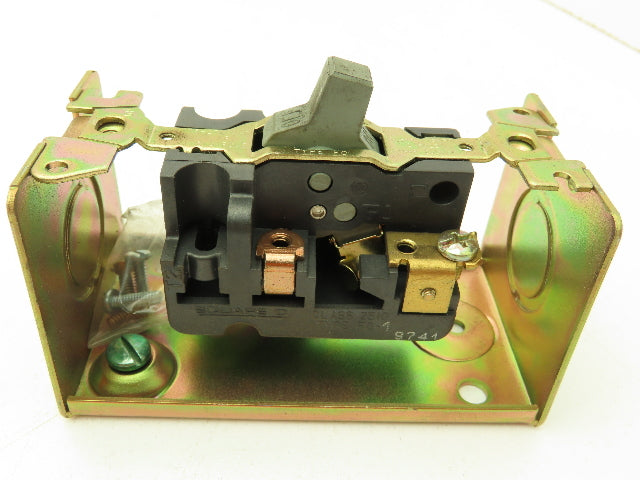 Square D 2510FG5 FHP Manual Starter Switch 2P 115/277VAC NEMA 1  Lot of 4