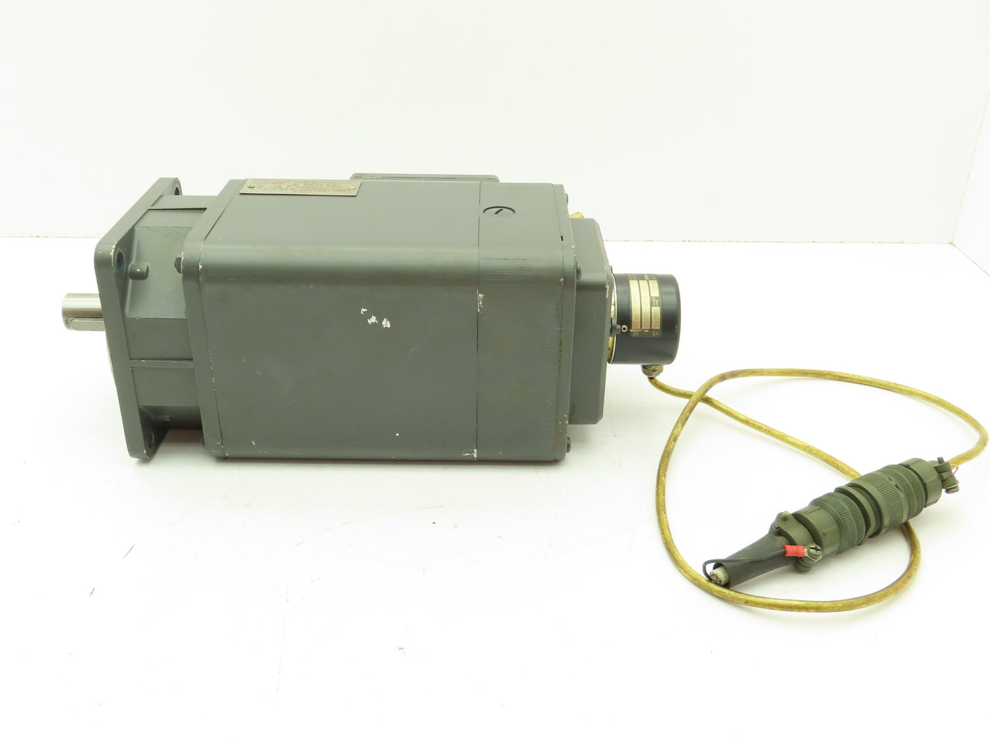 Siemens 1FT5072-0AF71-2-Z Permanent Magnet Servo Motor 3PH 367V 4800 RPM IEC 71