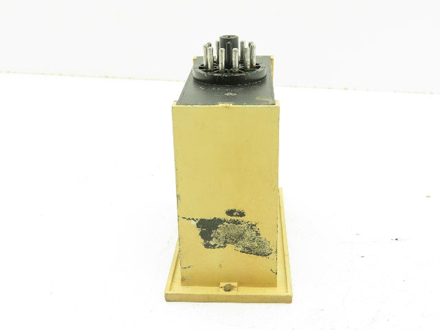 Carlo Gavazzi S-1321166-115 Programmable Quartz Timer 3-Digit LED 11-Pin 115V