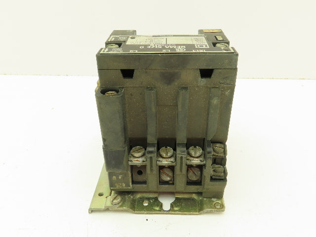 Square D 8502SB02 Motor Starter Contactor Size 0 120V Ser A 120V Coil Lot of 4
