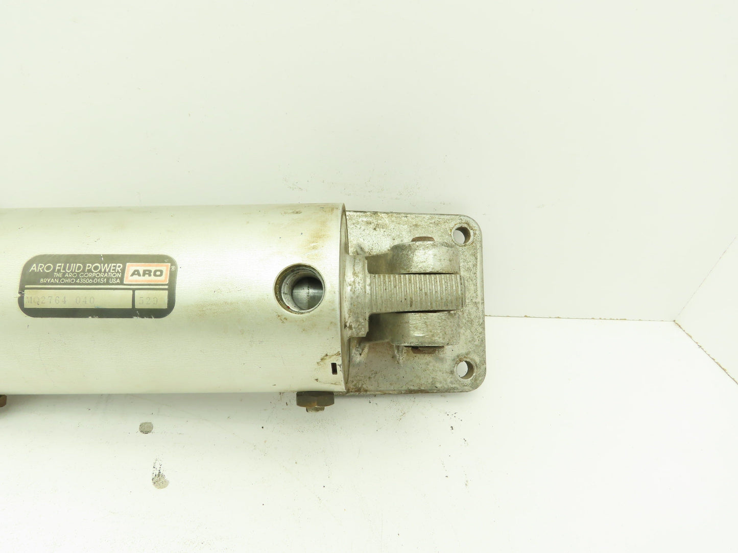 ARO Economair MQ2764-040 Pneumatic Air Cylinder 3" Bore 4" Stroke Pivot Bracket